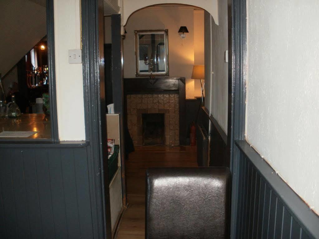 The Crown Inn Keynsham Exterior photo
